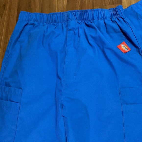 6 Hr. Sale Dickies scrub set - Picture 6 of 12